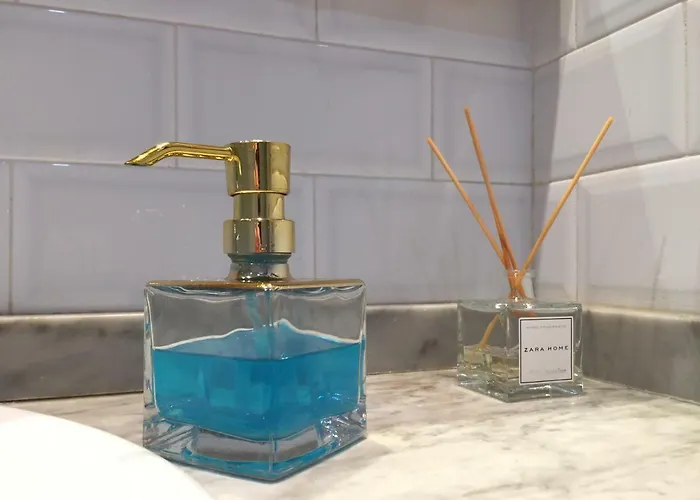 Ubicacion Perfecta/bano Privado ホームステイ サン・セバスティアン